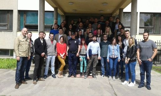 Studenti Pravnog fakulteta u poseti Kazneno-popravnom zavodu u Požarevcu &quot;Zabela&quot;