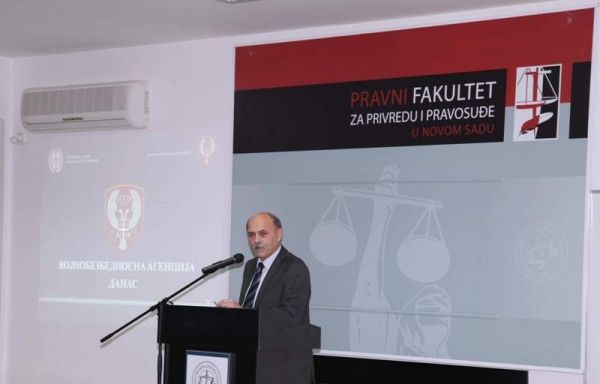 Direktor Vojnobezbednosne agencije Svetko Kovač na Pravnom fakultetu za privredu i pravosuđe u Novom Sadu